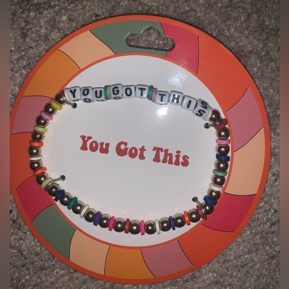 NWT. 6 item accessories bundle. - Picture 2 of 6